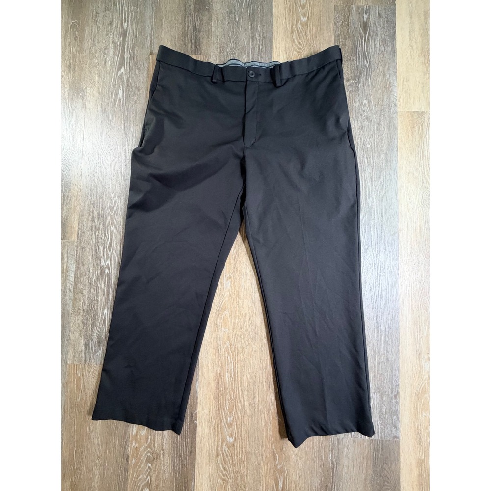 Haggar Cool Right Performance Flex Pants Mens 42x30 Black Classic Fit Trousers